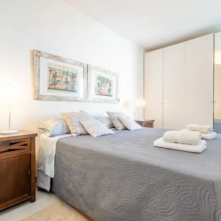 Taiko Апартаменти Порт-де-Польєнса